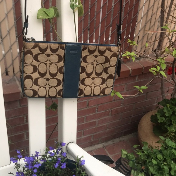 Coach brown-tan & teal crossbody bag - Picture 4 of 8